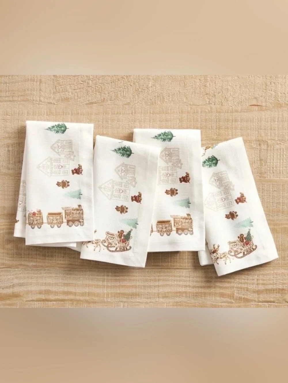 Pottery Barn Gingerbread Train Cotton Napkins ( Set Of 4 )